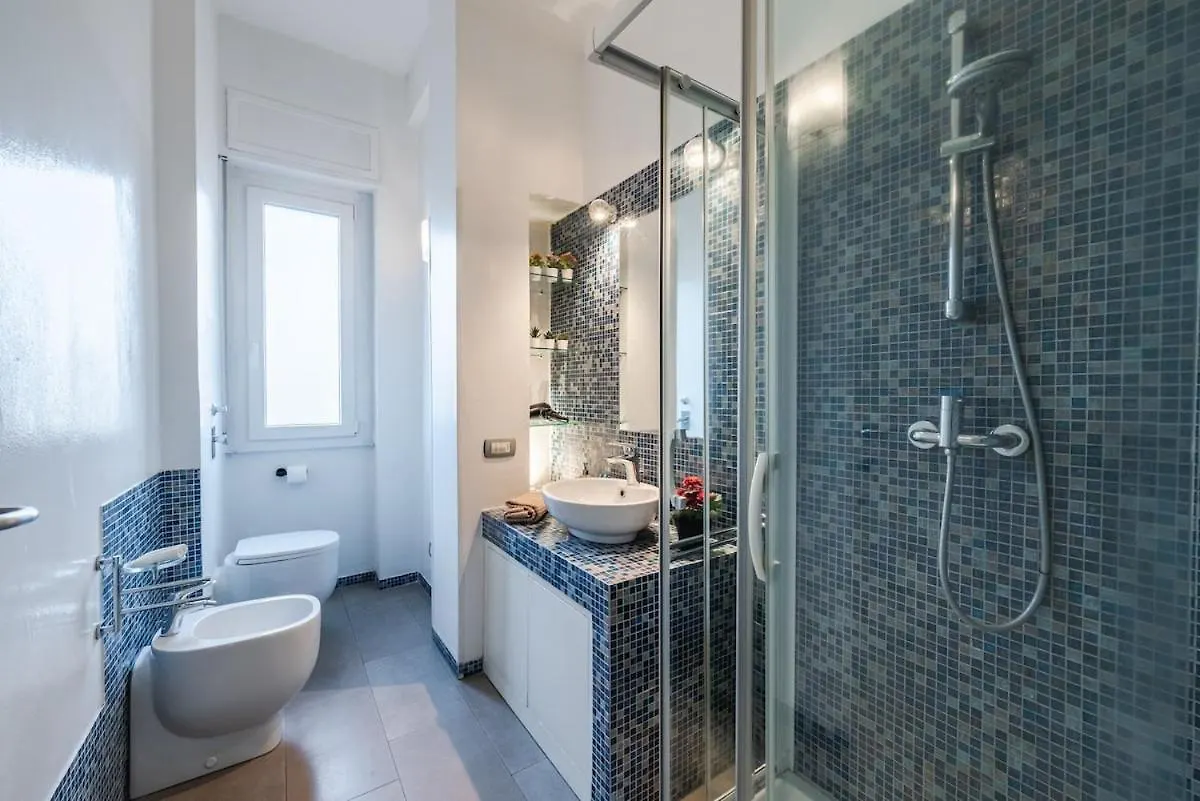 Milano Centro Duomo-Wifi-Metro Apartment Italy